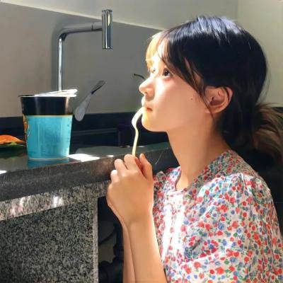 拜金的女人