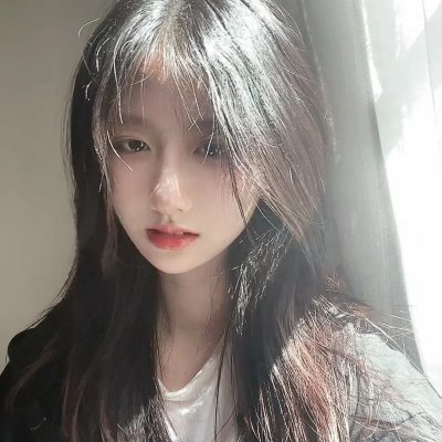 费家有女